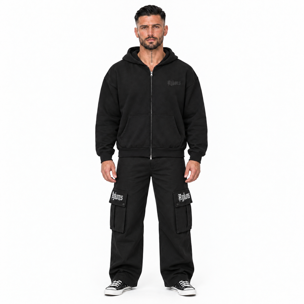 0-YIX-AYKONS [400] 10X10 in Black | Model straight front | Full body | Shot 2