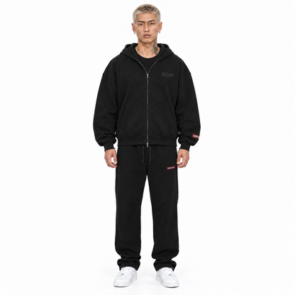 0-YIX-AYKONS [400] EYE ABOVE in Black | Model straight front | Full body | Shot 2