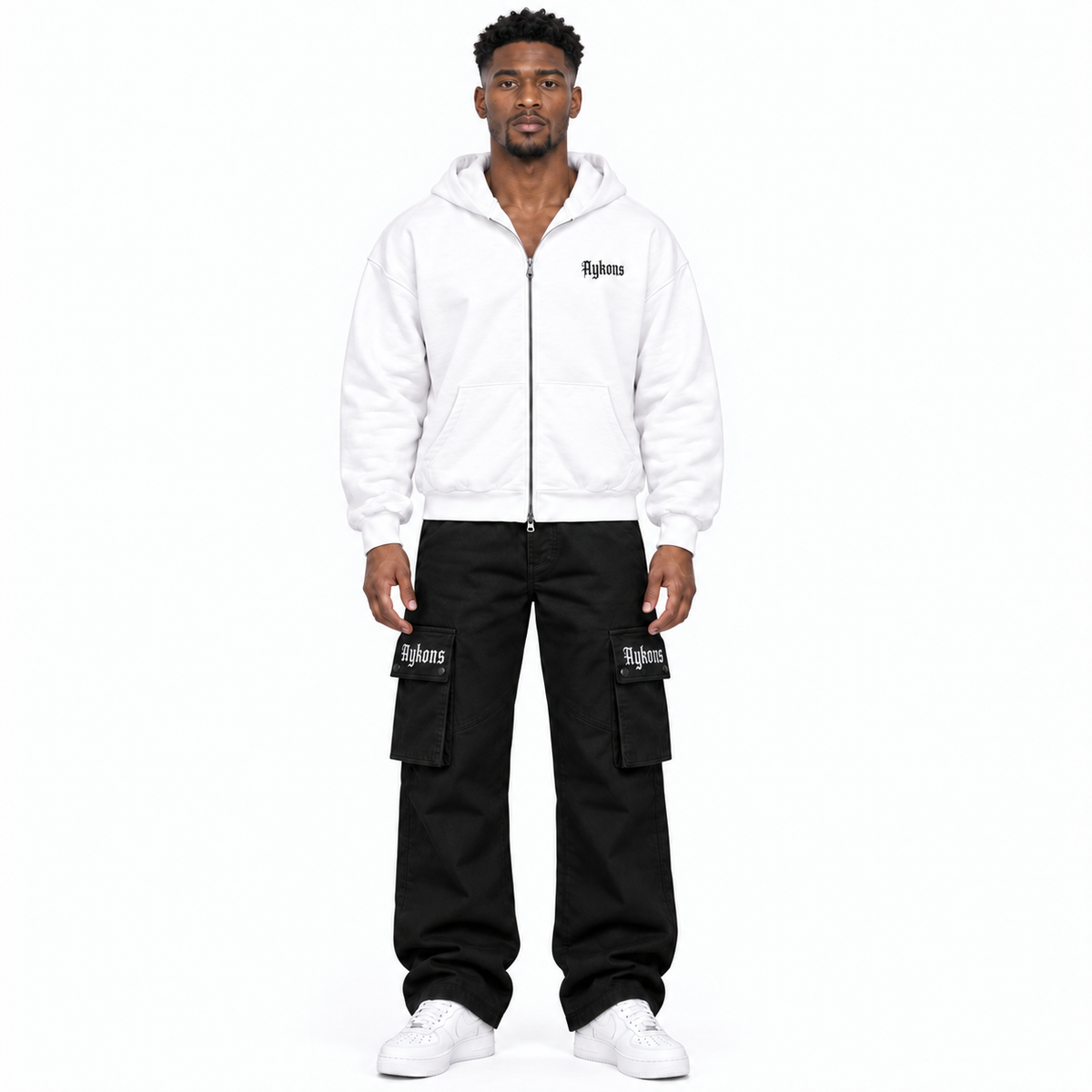 0-YIW-AYKONS [400] GODS PLAY ZIP in White | Model straight front | Full body | Shot 4