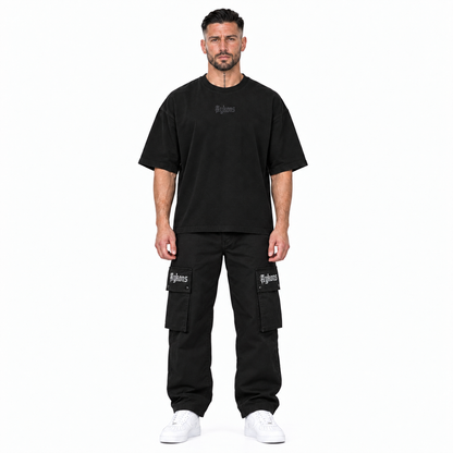 0-YE4-XX Performance Model Shot 2 - Signature Cargos